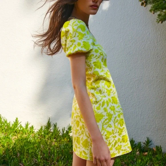 green emerald velvet dress Double Take Dress: Shop Empire Waist Styles